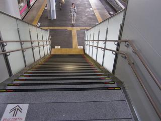 201004s.jpg 800x600 170KB 