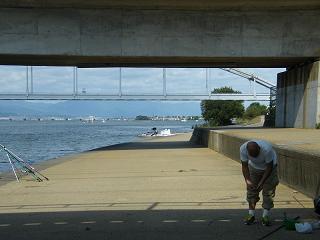 05167s.jpg 800x600 132KB 