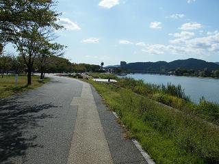 04094s.jpg 800x600 205KB 