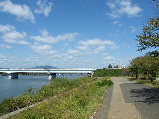 04123s.jpg 800x600 168KB 