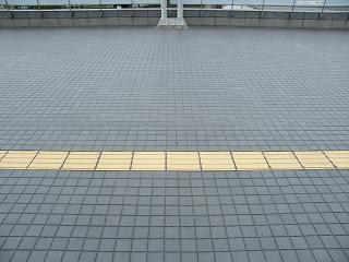 12206s.jpg 800x600 186KB 