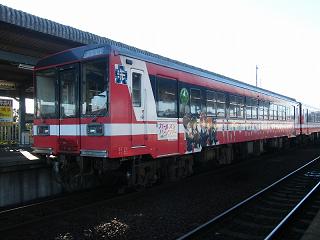 DSCF5846.jpg 800x600 130KB 