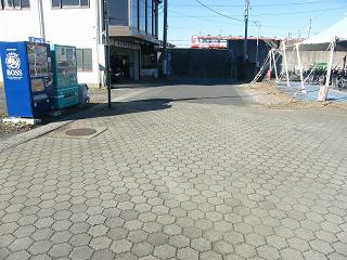 12008s.jpg 800x600 215KB 