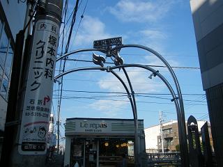 a006s.jpg 800x600 140KB 