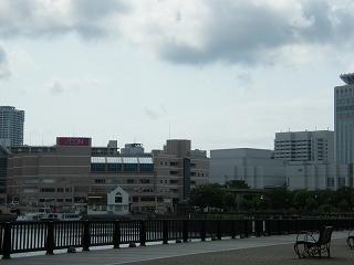 o2073s.jpg 800x600 96KB 