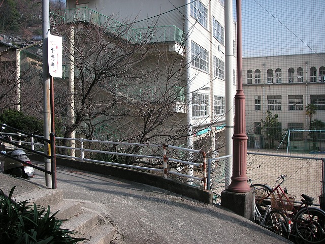0112s.jpg