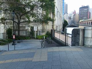 204048s.jpg 800x600 233KB 