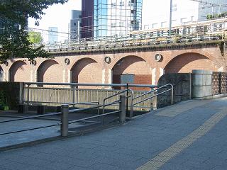 204052s.jpg 800x600 225KB 