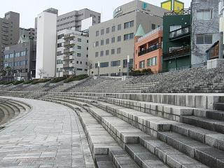 08100s.jpg 800x600 207KB 