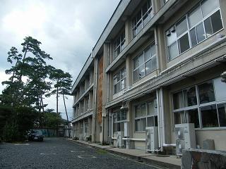 12044s.jpg 800x600 178KB 