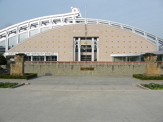 �����z�{�N�