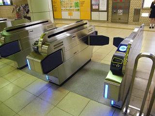 04004s.jpg 800x600 169KB 