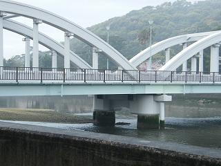 04079s.jpg 800x600 149KB 